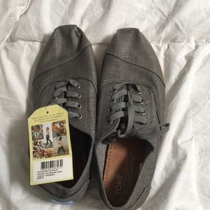Tons Canvas shoes